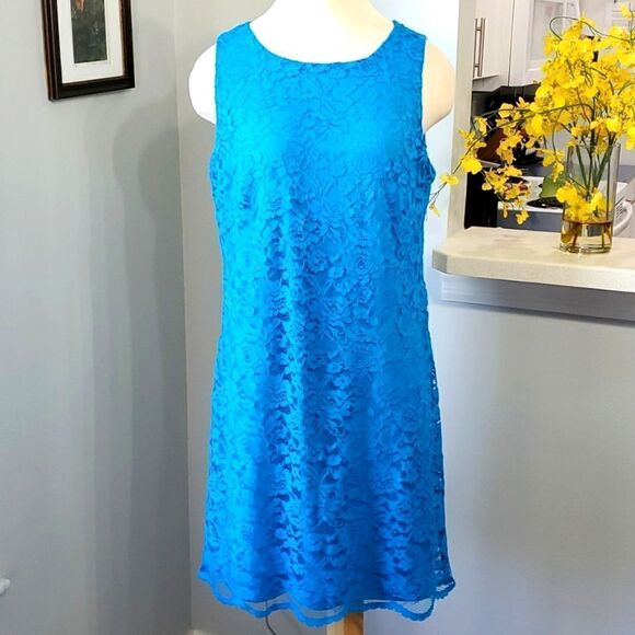 NWT,‎ blue lace dress. Sleevless size 15. By American Living. Great Easte… - Picture 1 of 9